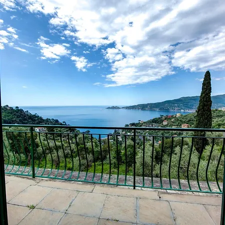 231c- Casa Sant'ambrogio Vista Mare, 2 Chilometri Dal Centro Di E Dal Mare 아파트