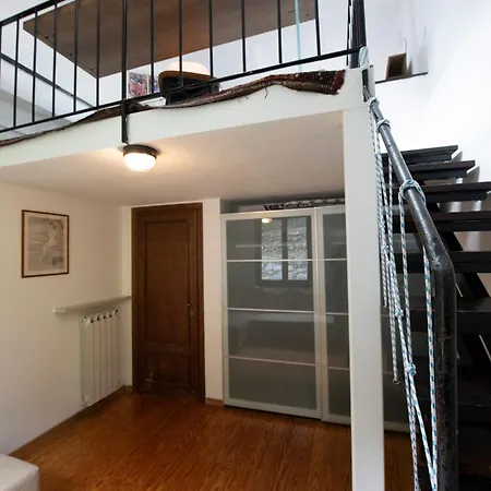 231c- Casa Sant'ambrogio Vista Mare, 2 Chilometri Dal Centro Di E Dal Mare Διαμέρισμα *