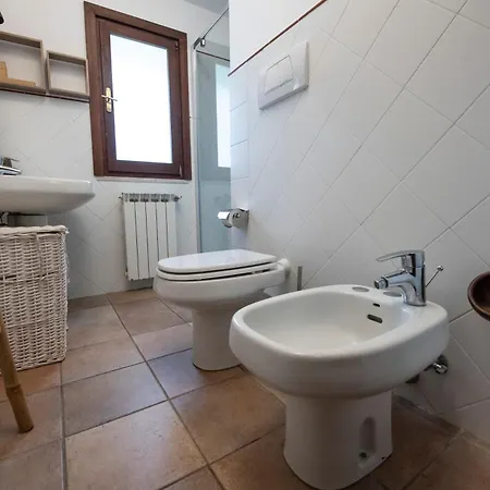 231c- Casa Sant'ambrogio Vista Mare, 2 Chilometri Dal Centro Di E Dal Mare Διαμέρισμα *