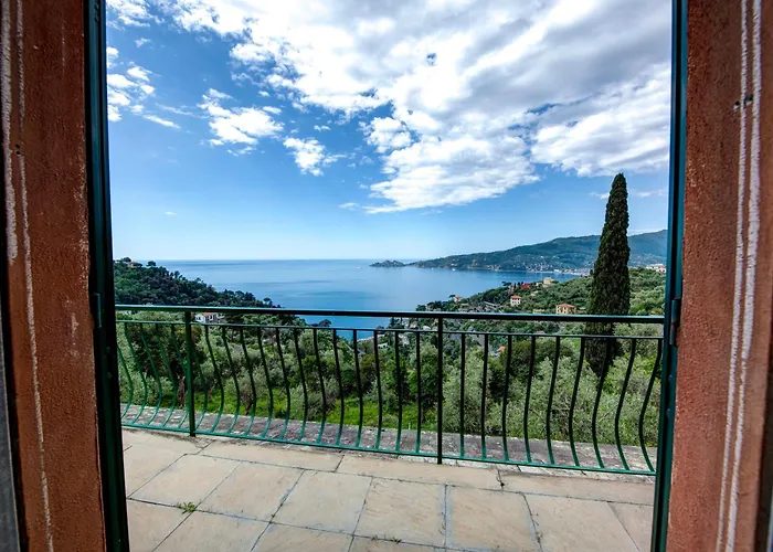 231c- Casa Sant'ambrogio Vista Mare, 2 Chilometri Dal Centro Di E Dal Mare Apartman