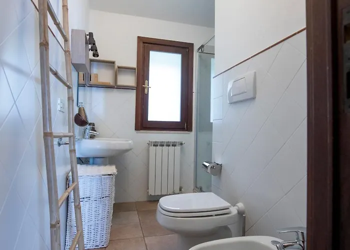 231c- Casa Sant'ambrogio Vista Mare, 2 Chilometri Dal Centro Di E Dal Mare *